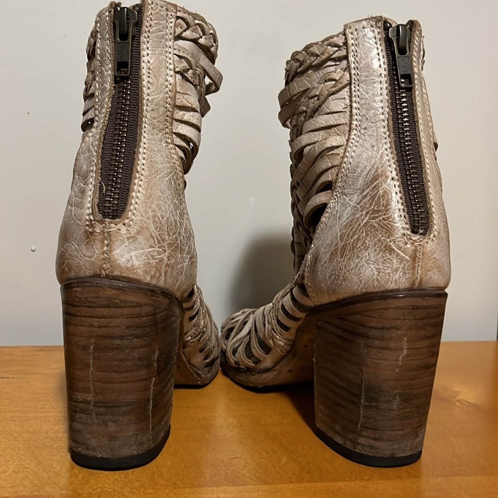 Freebird sandals - Picture 6 of 7
